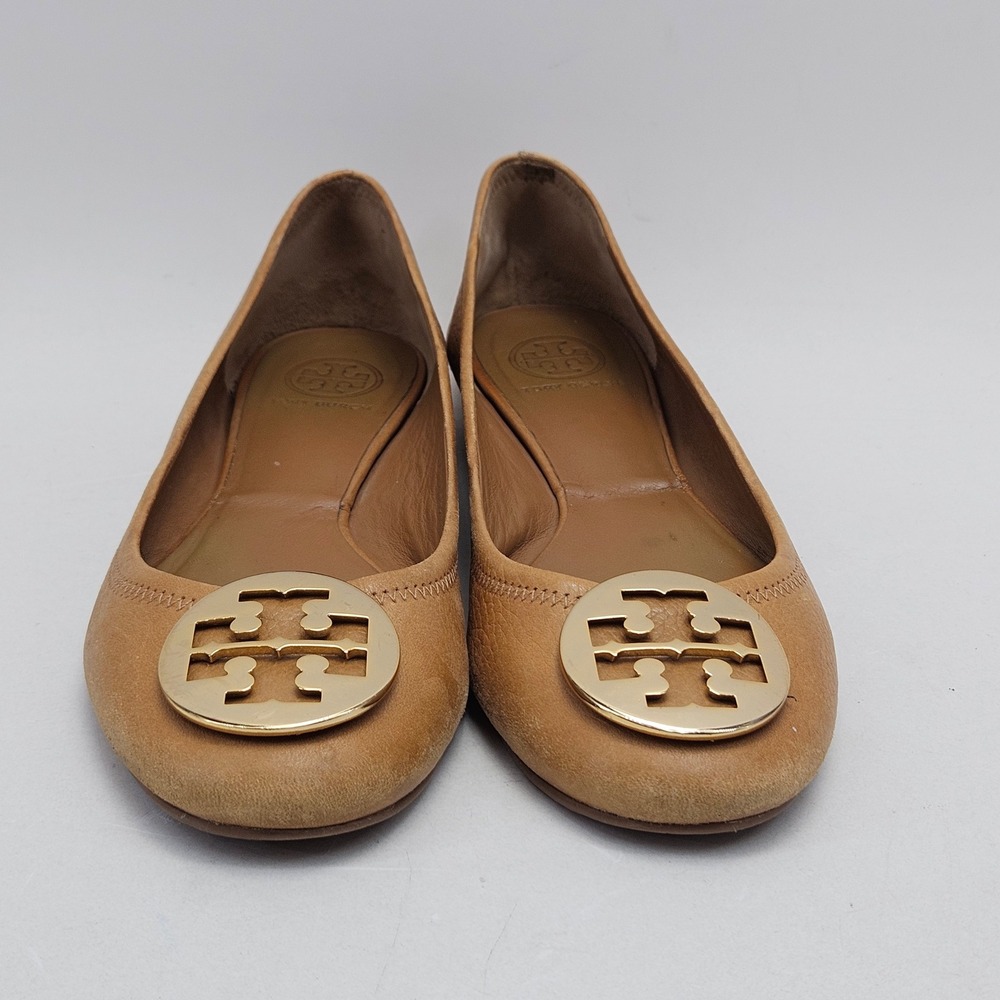Tory Burch Tan Leather Reva Ballet Flats with Gold Logo - Picture 2 of 12
